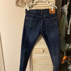 Levi straight slim men’s 33W-34L